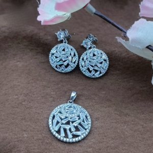 Slight Orb Pendant Set