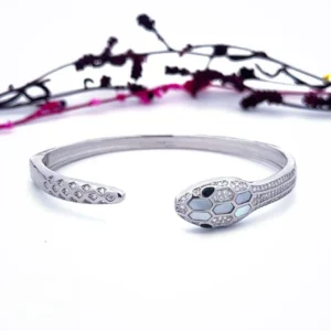 Serpent Elegance: Adjustable Snake Cuff Bracelet