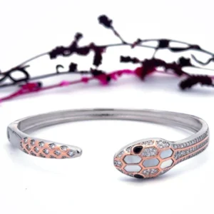 Serpent Grace: Timeless Snake Cuff Bracelet