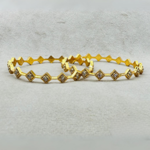 Pure Radiance Sling Gem Bangles