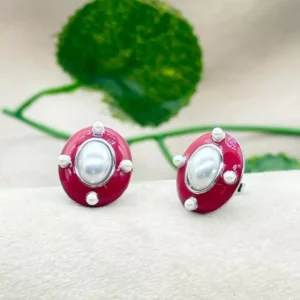 Pearl Heart: Silver & Black Variable Stud Earrings