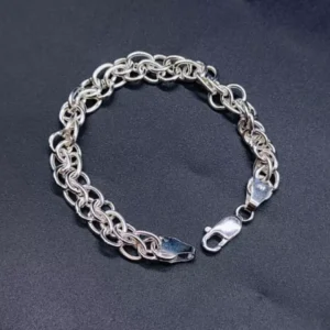 Starlight Delight: Silver Wrist Chain for Kiddos’ Cherished Moments
