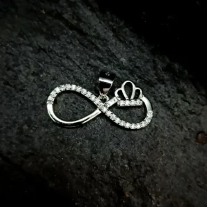 Eternal Grace Pendant: Effortless Charm for Every Day