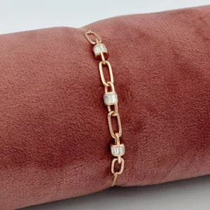 Radiant Horizon: Zirconia Silver Chain Bracelet