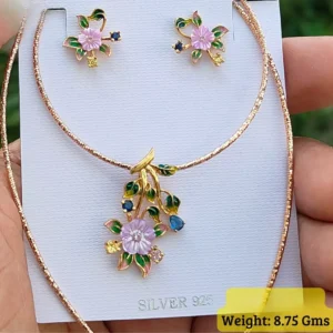 Floral Essence: Elegant Zirconia Pendant