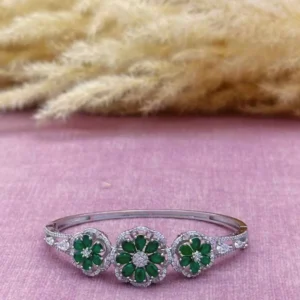 Untitled_design-16 Emerald Bloom: Silver Kara Bracelet