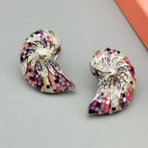 Elegant Spiral: Premium Silver Snail Earrings