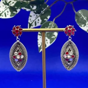 Crimson Bloom: Oxidized Jhumka with a Touch of Red