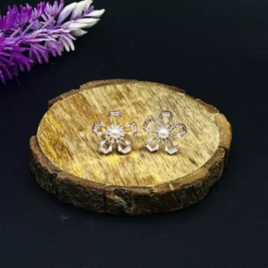 Heart Blossom: Pearl Floral Stud Earrings