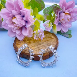 untitled-design-8-674ec80cd9213 Moonlit Cascade: Silver Cuff Earrings